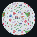 Happy Christmas Celebration Pattern Classic Round Runder Aufkleber<br><div class="desc">Frohe Weihnachtsfeier mit dem Muster von Heiligen,  Weihnachtsfeiern,  dekorierten Weihnachtsbaum,  Geschenke und Süßigkeiten. Aufkleber mit roter Kreissenkung.</div>