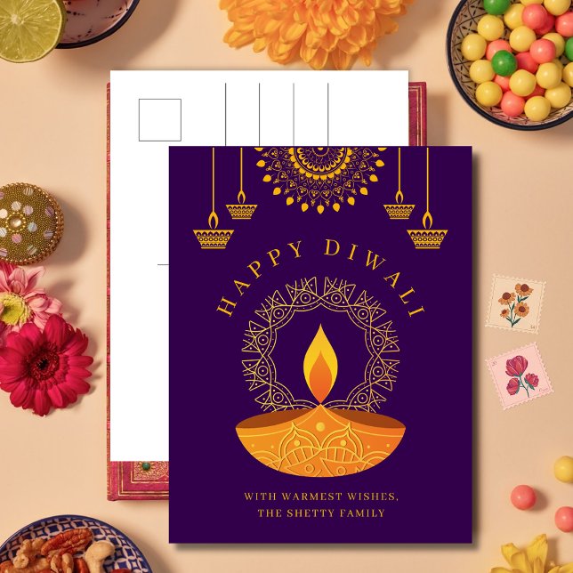 Happy Diwali Hindu Lila Highlight Feiertagspostkarte (Von Creator hochgeladen)