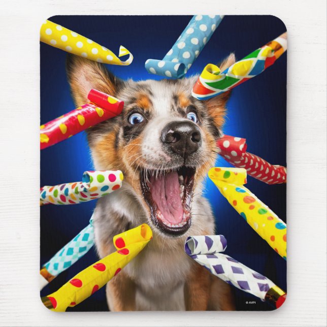 Happy Dog Party Blowers Mousepad (Vorne)