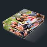 Happy Family Foto gemeinsam personalisieren  Briefbeschwerer<br><div class="desc">Happy Family Foto Together Personalize Paperweight - ersetzen Sie Ihr Foto und Ihren Familiennamen,  der für Sie für Ihr Papiergewicht von Bedeutung ist.</div>