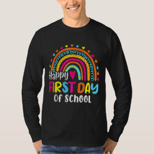 Happy First Day School farbenfrohe Regenbogenherz T-Shirt