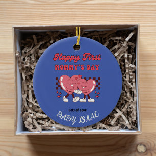 Happy First Mommy's Day mit Herz und Baby Name Keramik Ornament