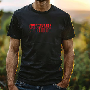 Happy First Vatertag Roter Brief Spaß T-Shirt