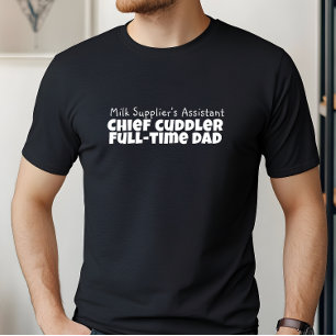 Happy First Vatertag Schwarz-weißer Brief Spaß T-Shirt