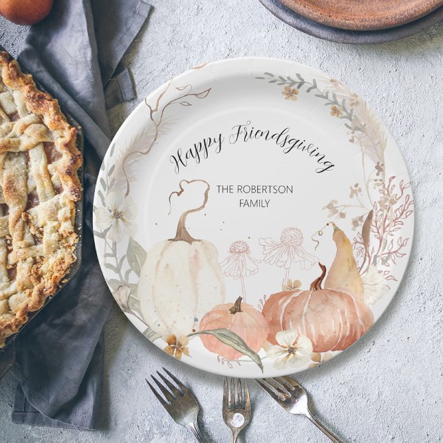 Happy Friendsgiving Pumpkin Fall Floral Wasserfarb Pappteller (Von Creator hochgeladen)