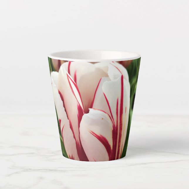 Happy Generation Tulip Milchtasse (Vorderseite)