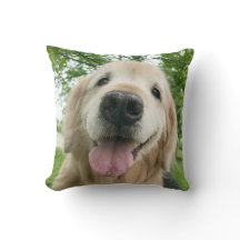 Happy Golden Retriever Hund außerhalb Portrait
