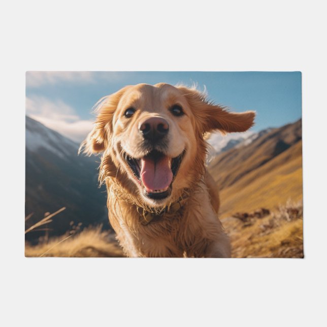Happy Golden Retriever Running Fußmatte (Vorderseite)