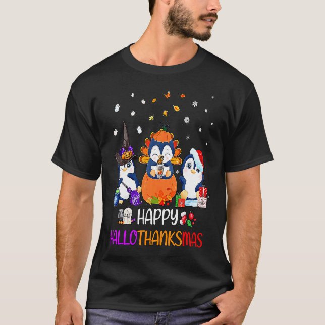 Happy HalloThanksMas Fall Pumpkin  Penguin T-Shirt (Vorderseite)