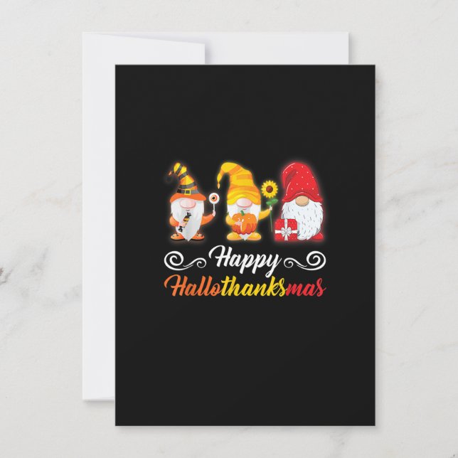 Happy HalloThanksMas Gnomes Halloween Thanksgiving Einladung (Vorderseite)