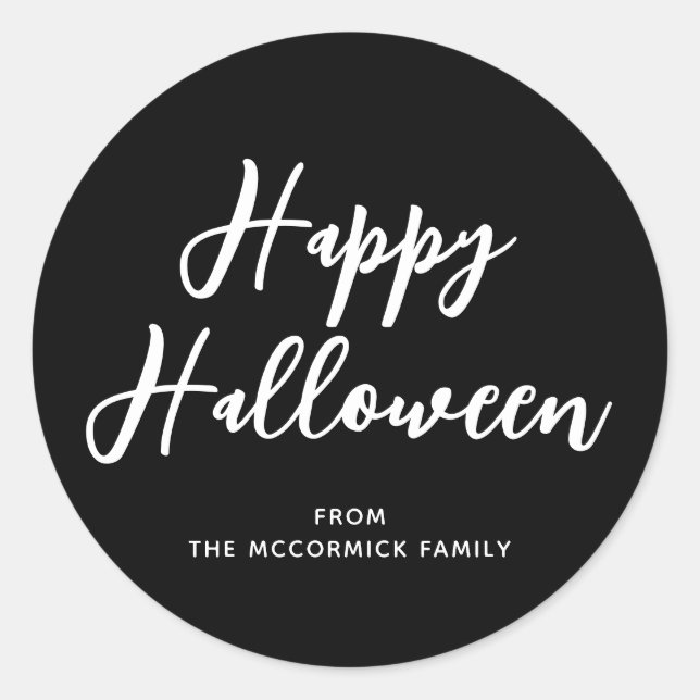 Happy Halloween Black Script Familienname Runder Aufkleber (Vorderseite)