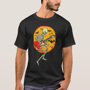 Happy Halloween Funny Skeleton Playing Gitarrenpum T-Shirt