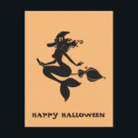 Happy Halloween Hexenmeisterin auf Broom Postcard Postkarte<br><div class="desc">Dieses Design kann in dem Bereich personalisiert werden, der durch das Ändern des Fotos und/oder Textes zur Verfügung gestellt wird. Oder Sie können es anpassen, indem Sie den Mausklick auswählen, um weitere Optionen anzupassen, um die Farbe des Hintergrunds zu löschen oder zu ändern, Text hinzuzufügen, die Textfarbe oder den Stil...</div>