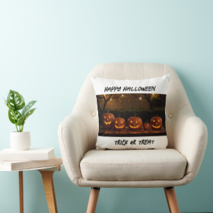 Happy Halloween, Niedlich Carved Pumpkins Kissen