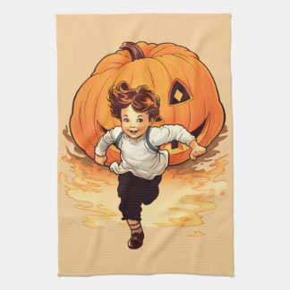 Happy Halloween Pumpkin Chasing Young Boy Geschirrtuch