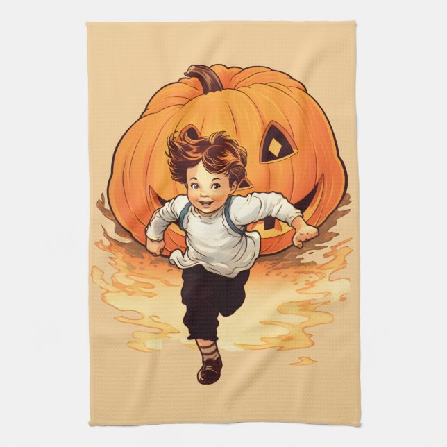Happy Halloween Pumpkin Chasing Young Boy Geschirrtuch (Vertikal)