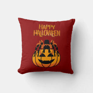 Happy Halloween Tarantula oben auf einem Kürbis Kissen