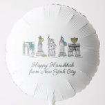 Happy Hanukkah aus New York City NYC Chanukah Ballon<br><div class="desc">Im Design finden Sie eine originelle Bridge-und-Tinte-Illustration verschiedener New Yorker Sehenswürdigkeiten, darunter die Freiheitsstatue, den Washington Square Arch und die Brooklyn Bridge, die für die Feriensaison "gekleidet" ist. Ideal um Hanukkah und die jüdischen Feiertage zu feiern. Dieses NYC Design ist auch auf anderen Produkten erhältlich. Auch die Koordination von Chanukah...</div>