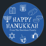 Happy Hanukkah blauer, benutzerdefinierter Text ni Runder Aufkleber<br><div class="desc">Happy Hanukkah,  passen Sie Familiennamensgeschenk Geschenk für Aufkleber. Happy Hanukkah,  Happy Chanukah,  Hanukkah Sameach!,  Chag Sameach!,  Chag Urim Sameach! Blau und Weiß</div>