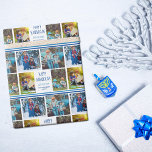 Happy Hanukkah Foto Collage Schönes Blau Custom Geschenkpapier<br><div class="desc">Dieses niedliche,  moderne Happy Hanukkah Packpapier zeichnet sich durch ein elegantes Layout von 4 Fotos aus der Familie auf weißem Hintergrund mit hübscher blauer Typografie aus. Dieses wunderschöne Foto Chanukah Geschenkpackung zeigt die Fotocollage Ihres eigenen Kindes,  die Ihre Nachricht und Ihren Familiennamen umgibt.</div>
