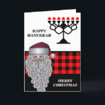 Happy Hanukkah & Frohe Weihnachtskarte Feiertagskarte<br><div class="desc">Die Happy Hanukkah & Merry Weihnachtskarte bietet einen roten Büffel mit kariertem Hintergrund Menorah und ein niedliches Weihnachtsgesicht.Das Innere der Karte hat eine persönliche Meldungsvorlage.Eine perfekte Grußkarte für Hanukkah & Weihnachten. Bitte klicken Sie auf Personalisieren,  um es mit Ihrem eigenen Text anzupassen.</div>
