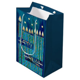 Happy Hanukkah. Menorah Candles Mittlere Geschenktüte