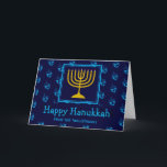 HAPPY HANUKKAH Menorah Dreidel Personalisiert Feiertagskarte<br><div class="desc">Stilvolle Grußkarte zum Feiern der HANUKKAH. Dunkelblauer Hintergrund mit zyanblauem dreidel Muster und Typografie. Der Text für die Platzhalter auf dem Cover und im Inneren des Gruß kann angepasst werden,  sodass Sie Ihren Namen hinzufügen und die Nachricht ändern können. Teil der HANUKKAH Kollektion von Berean Designs.</div>