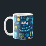 Happy Hanukkah Menorah Sufganiyot Niedlich Owl Gif Kaffeetasse<br><div class="desc">Sippen Sie stilvoll diese Hanukka mit unserer Happy Hanukkah Tasse mit Dreidel, Menorah, Sufganiyot, niedlicher Eule, Geschenk, David Stern, Kerzen und Niedlichen Fox. Jeder Schluck aus dieser Tasse ist ein Schluck Feiertagssaufe, mit einer fröhlichen Medaille aus Hanukkah-Symbolen und bezaubernden Kleintieren. Ob Sie Sufganiyot genießen, die Menorah-Kerzen beleuchten oder einfach nur...</div>