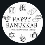 Happy Hanukkah Schwarz-weißer individuelle Name Ge Runder Aufkleber<br><div class="desc">Happy Hanukkah,  passen Sie das Familiennamensgeschenk für Aufkleber Happy Hanukkah,  Happy Chanukah,  Hanukkah Sameach!,  Chag Sameach!,  Chag Urim Sameach! Schwarz und Weiß</div>