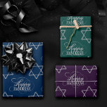 Happy Hanukkah Star der David Classic Silver Navy Geschenkpapier Set<br><div class="desc">Minimal klassisch silber Bar/Bat Mitzvah und Hanukkah modernen Star of David vor einem soliden Hintergrund schafft ein elegantes,  raffiniertes Design. Für andere koordinierende Farben oder passende Produkte,  besuchen Sie JustFharryn @ Zazzle.com oder kontaktieren Sie den Designer,  c/o Fharryn@yahoo.com Alle Rechte vorbehalten. #zazzlemade #christmasdecor</div>