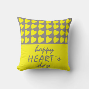 Happy Heart Day Yellow Heart Valentine Day Kissen