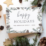 Happy Holidays Christmas Dusty Blue Greenery Holid Feiertagspostkarte<br><div class="desc">Budget Rustikale Winter Happy Weihnachten mit Holiday Dusty Blau,  Grün und Braun,  Kiefern Branchen,  Pinecones und einfache Hintergründe.</div>
