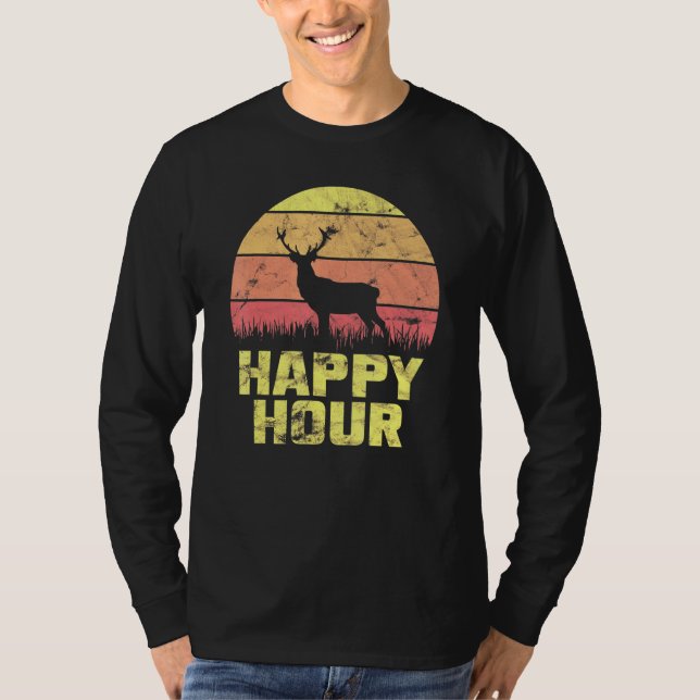 Happy Hour Deer Sunset Jagd 1 T-Shirt (Vorderseite)