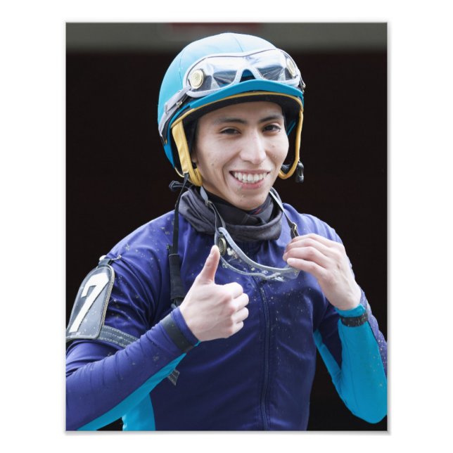 Happy jockey Luis Cardenas Print Fotodruck (Vorne)