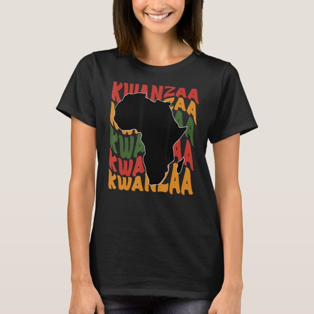 Happy Kwanzaa African Map Kinara Candles Celebrati T-Shirt (Vorderseite)