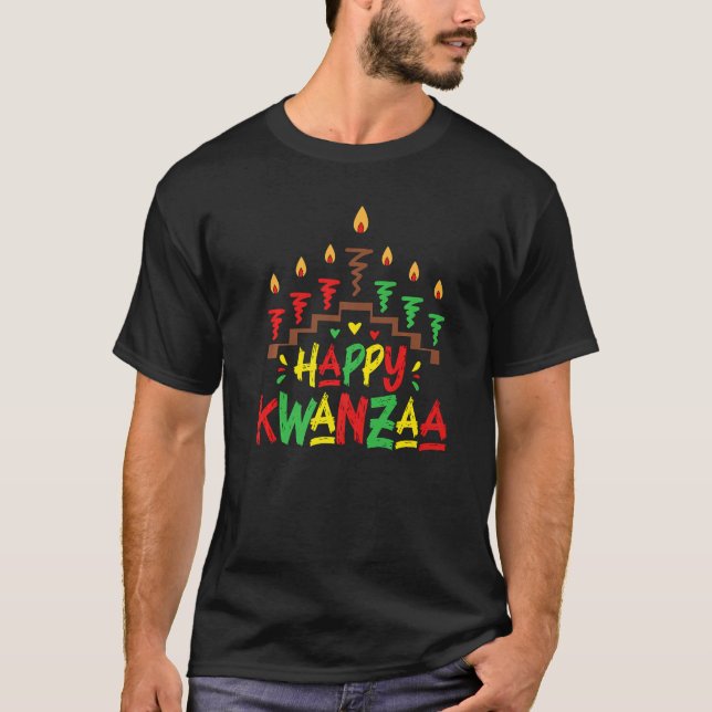 Happy Kwanzaa Candles African Black Culture Afro w T-Shirt (Vorderseite)