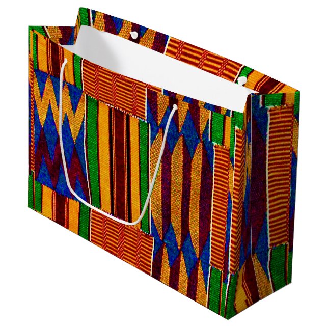 Happy Kwanzaa grand sac cadeau (Devant Angle)