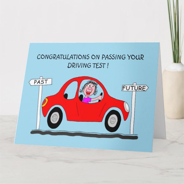 Happy Lady hat gerade die Fahrprüfkarte bestanden Karte (Vorderseite)