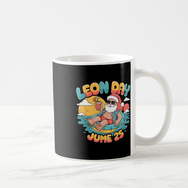 Happy Leon Day Santa Summer 6 weitere Monate für C Kaffeetasse (Rechts)