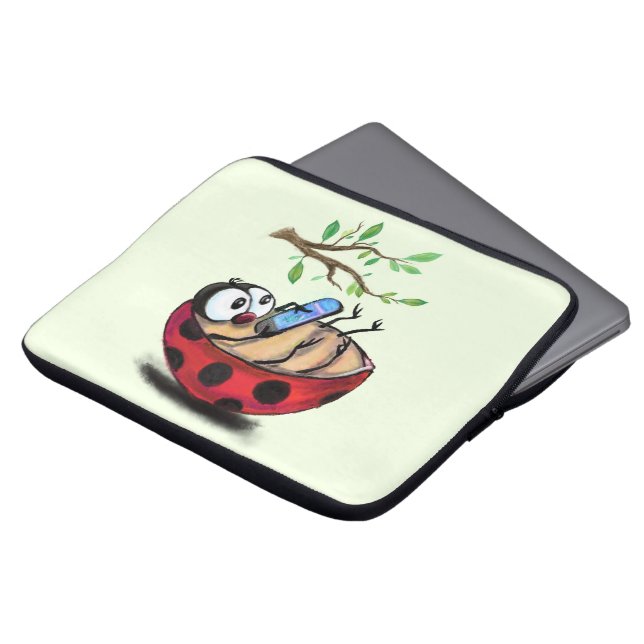 Happy Little Ladybug mit Telefon - Cartoon Zeichne Laptopschutzhülle (Vorne Oben)