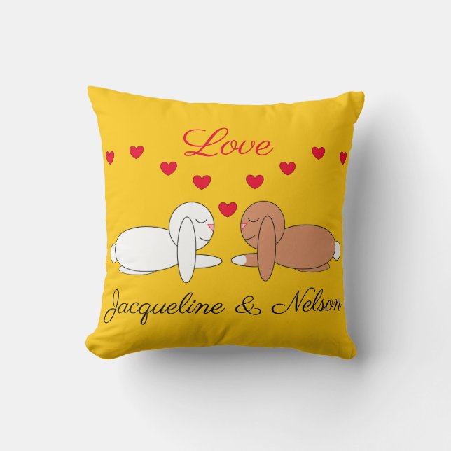 Happy, Loving Rabbits:  Yellow Kissen (Vorderseite)