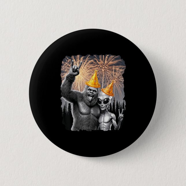Happy New Year 2026 Bigfoot Alien Lovers New Years Button (Vorderseite)