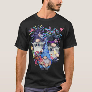Happy New Years NYE Party Tomte Drei-Sterne-Hotel T-Shirt