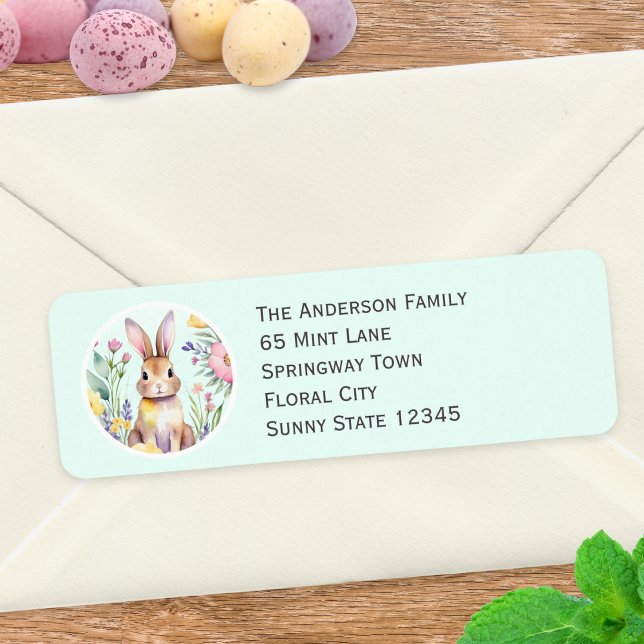 Happy Oaster Niedlich Bunny und Blume Personalisie (A return address label illustrated with the Easter bunny with flowers in a watercolor style)