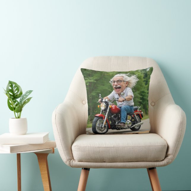 Happy Old Man on a Motorrad Kissen (Stuhl )