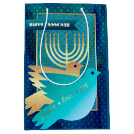 Happy Pessach. Menorah und Friedenstruppen Mittlere Geschenktüte