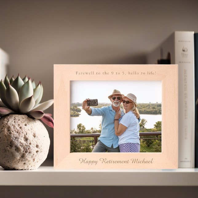 Happy Retirement | Personalisiert Geätzte Rahmen (Von Creator hochgeladen)