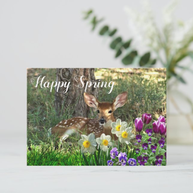 Happy Spring l Deer and Tulips Flat Card Einladung (Stehend Vorderseite)