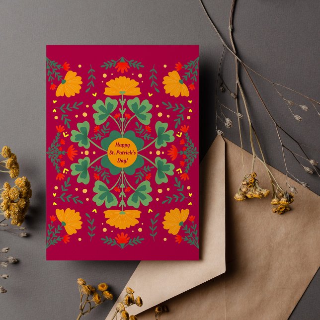 Happy St. Patrick's Day Clovers & Blume magenta Karte (Von Creator hochgeladen)