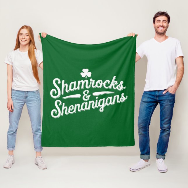 Happy St Patricks Day Lucky Kleeblatt & Shenanigan Fleecedecke (Beispiel)
